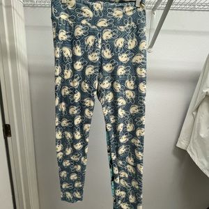 LuLaRoe Mickey leggings